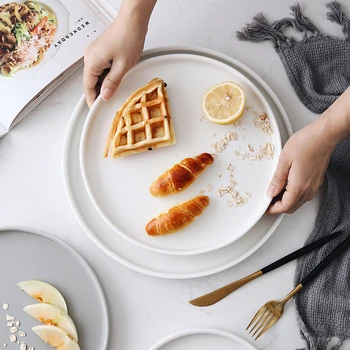 Simple Nordic Creative Household Pure Color Ceramic Dinner Plate Round Western Food Plate Dessert Fruit Plate Pizza Tableware
Simple Nordic Creative Household Pure Color Ceramic Dinner Plate Round Western Food Plate Dessert Fruit Plate Pizza Tableware