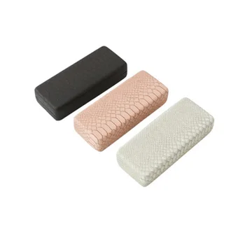 Personality Snake Pattern Myopia Glasses Case Large Anti-pressure Creative Sunglasses Box Leather Glasses Storage Mirror Box
Personality Snake Pattern Myopia Glasses Case Large Anti-pressure Creative Sunglasses Box Leather Glasses Storage Mirror Box
