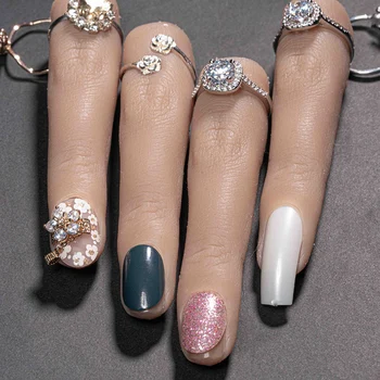 Silicone Practice Nail Art Training Hand Finger Adjustable Fake Finger Manicure Tool Nail Practice Model Display Finger
Silicone Practice Nail Art Training Hand Finger Adjustable Fake Finger Manicure Tool Nail Practice Model Display Finger