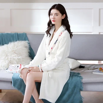 JUSTAR Women's new autumn and winter coral velvet Nightgown long flannel nightdress bathrobe 
JUSTAR Women's new autumn and winter coral velvet Nightgown long flannel nightdress bathrobe