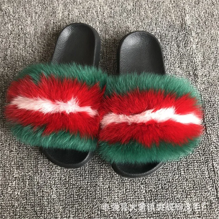 Spring And Summer Flat Furry Sandals Comfortable Soft Bottom Anti-slip Fox Fur Slipper Outer Wear Slippers Fur Clothing Women's
Spring And Summer Flat Furry Sandals Comfortable Soft Bottom Anti-slip Fox Fur Slipper Outer Wear Slippers Fur Clothing Women's