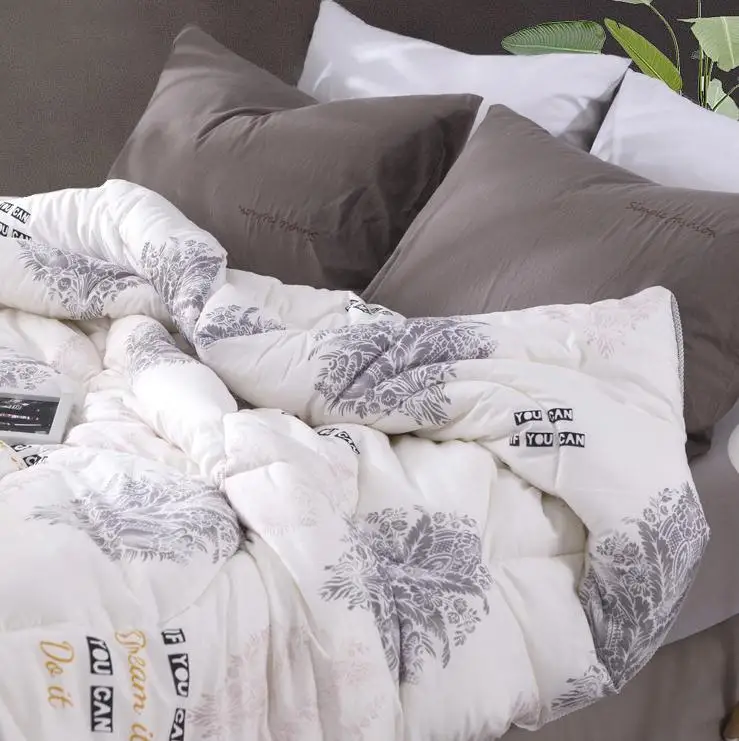 New water wash cotton soft lace winter quilt winter warm quilt quilt core household bedding
New water wash cotton soft lace winter quilt winter warm quilt quilt core household bedding