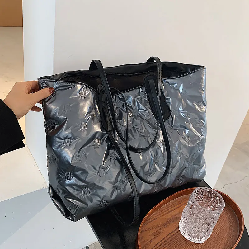 Fashion Bright Surface Cotton Casual Tote Bag Luxury Handbags Women Bags Designer Large Shoulder Bags for Women 2020 Trend
Fashion Bright Surface Cotton Casual Tote Bag Luxury Handbags Women Bags Designer Large Shoulder Bags for Women 2020 Trend