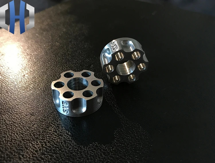 Paracord Beads Titanium Steel CNC One Revolver Gun Pendant Reel Cutter EDC Outdoor Tactical Equipment Knife Beads
Paracord Beads Titanium Steel CNC One Revolver Gun Pendant Reel Cutter EDC Outdoor Tactical Equipment Knife Beads