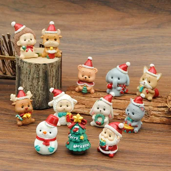 Creative Christmas Family Resin Craft Small Ornament Cartoon Cute Christmas Gift Cake Decoration Blind Box Merry Christmas
Creative Christmas Family Resin Craft Small Ornament Cartoon Cute Christmas Gift Cake Decoration Blind Box Merry Christmas