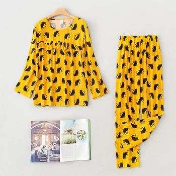 Spring and Autumn Pajamas Women's Cotton Pyama Woman Set Silk Long-sleeved Trousers Round Neck Printed Thin Ladies Home Suit
Spring and Autumn Pajamas Women's Cotton Pyama Woman Set Silk Long-sleeved Trousers Round Neck Printed Thin Ladies Home Suit