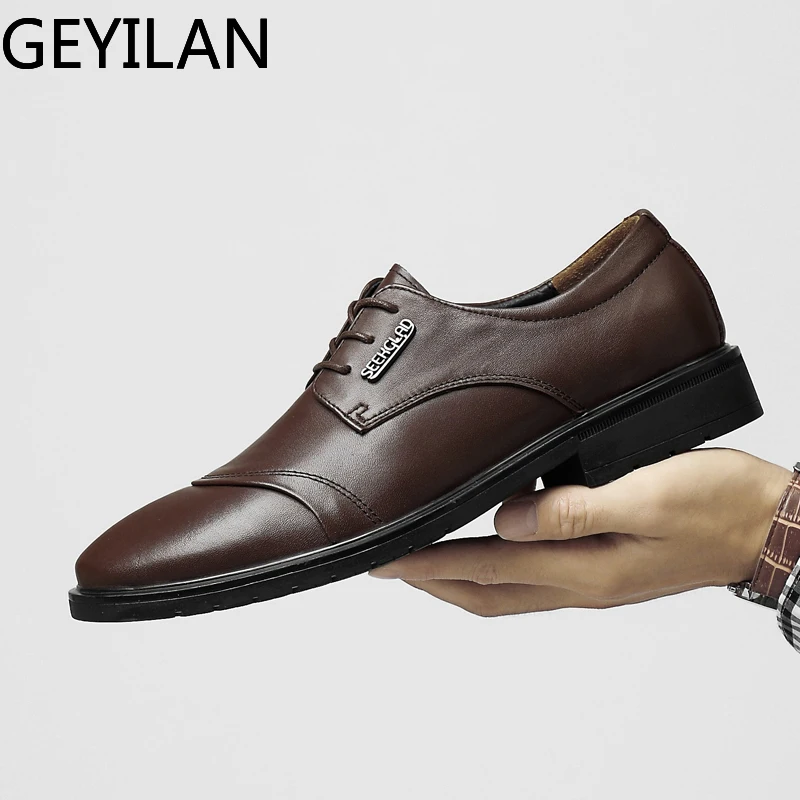 Fashion Outdoor Genuine Leather Men Oxford Shoes British Style Retro Formal Men Wedding Leather casual Shoes Size 37-45
Fashion Outdoor Genuine Leather Men Oxford Shoes British Style Retro Formal Men Wedding Leather casual Shoes Size 37-45