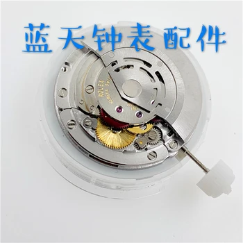 China clone RLX GMT 3186 movement automatic mechanical movement men watch movement blue balance 
China clone RLX GMT 3186 movement automatic mechanical movement men watch movement blue balance