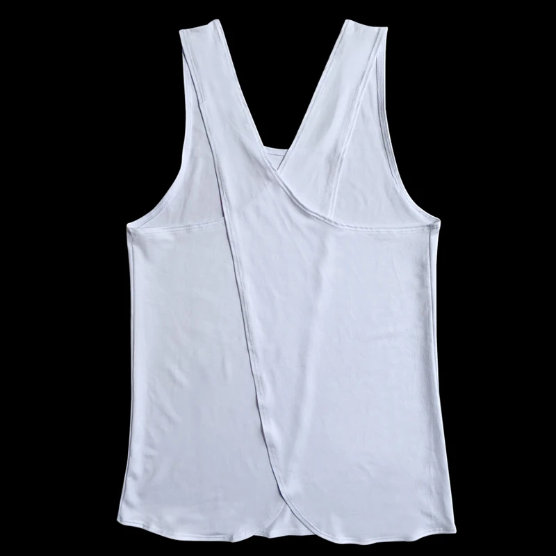 T-Shirt-besteht-aus-einem-schnell-trocknenden-Material-ideal-für-Sportaktivitäten-Laufen-Fitnessstudio- Crossfit- trendy-stylisch-qwox-shop