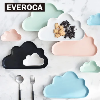 Creative Cloud Rain Ceramic Plate Fruit Plate Matte Flower Modeling Plate Japanese Personality Porcelain Plate
Creative Cloud Rain Ceramic Plate Fruit Plate Matte Flower Modeling Plate Japanese Personality Porcelain Plate