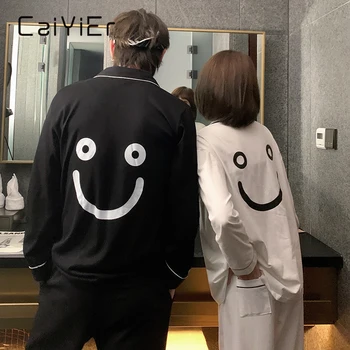 CAIYIER 2020 Winter Lovers Nightwear Smile Print Silk Pajamas Set Long Sleeve Women & Men Soft Sleepwear Couple Loungewear M-XXL
CAIYIER 2020 Winter Lovers Nightwear Smile Print Silk Pajamas Set Long Sleeve Women & Men Soft Sleepwear Couple Loungewear M-XXL