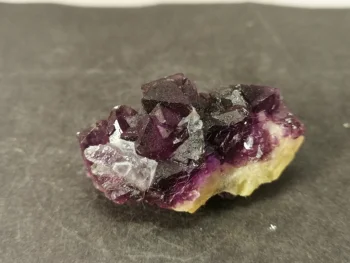 21.8gNatural and perfect, purple fluorite mineral mark, crystal, quartz furniture decoration
21.8gNatural and perfect, purple fluorite mineral mark, crystal, quartz furniture decoration