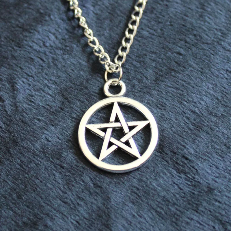 Фото Сверхъестественное ожерелье амулет в форме дьявольской ловушки пентаграммы