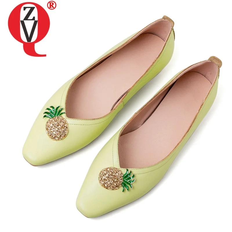 ZVQ spring new casual women flats outside comfortable square toe handmade genuine leather women shoes drop shipping size 34-39
ZVQ spring new casual women flats outside comfortable square toe handmade genuine leather women shoes drop shipping size 34-39