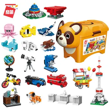 2906 Building Blocks 1155pcs Building Blocks Creative Assembling Bear Storage Box Bricks for Children Gifts
2906 Building Blocks 1155pcs Building Blocks Creative Assembling Bear Storage Box Bricks for Children Gifts