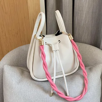 Braided strap women Bucket bag PU leather Crossbody bag for Women's Designer Handbag Ladies Shoulder bags small bolsas totes
Braided strap women Bucket bag PU leather Crossbody bag for Women's Designer Handbag Ladies Shoulder bags small bolsas totes