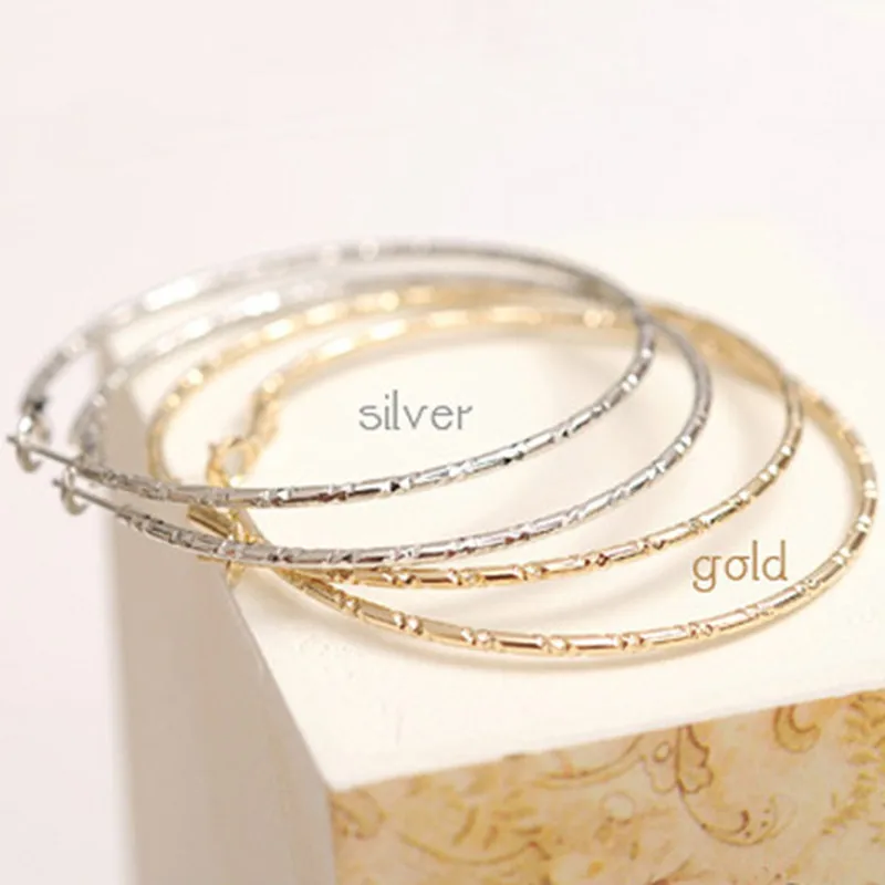 Minimalism Circle Hoop Earrings Brincos Bamboo Pattern Fine Thread Round Earrings for Women Statement Party Jewelry Gift
Minimalism Circle Hoop Earrings Brincos Bamboo Pattern Fine Thread Round Earrings for Women Statement Party Jewelry Gift