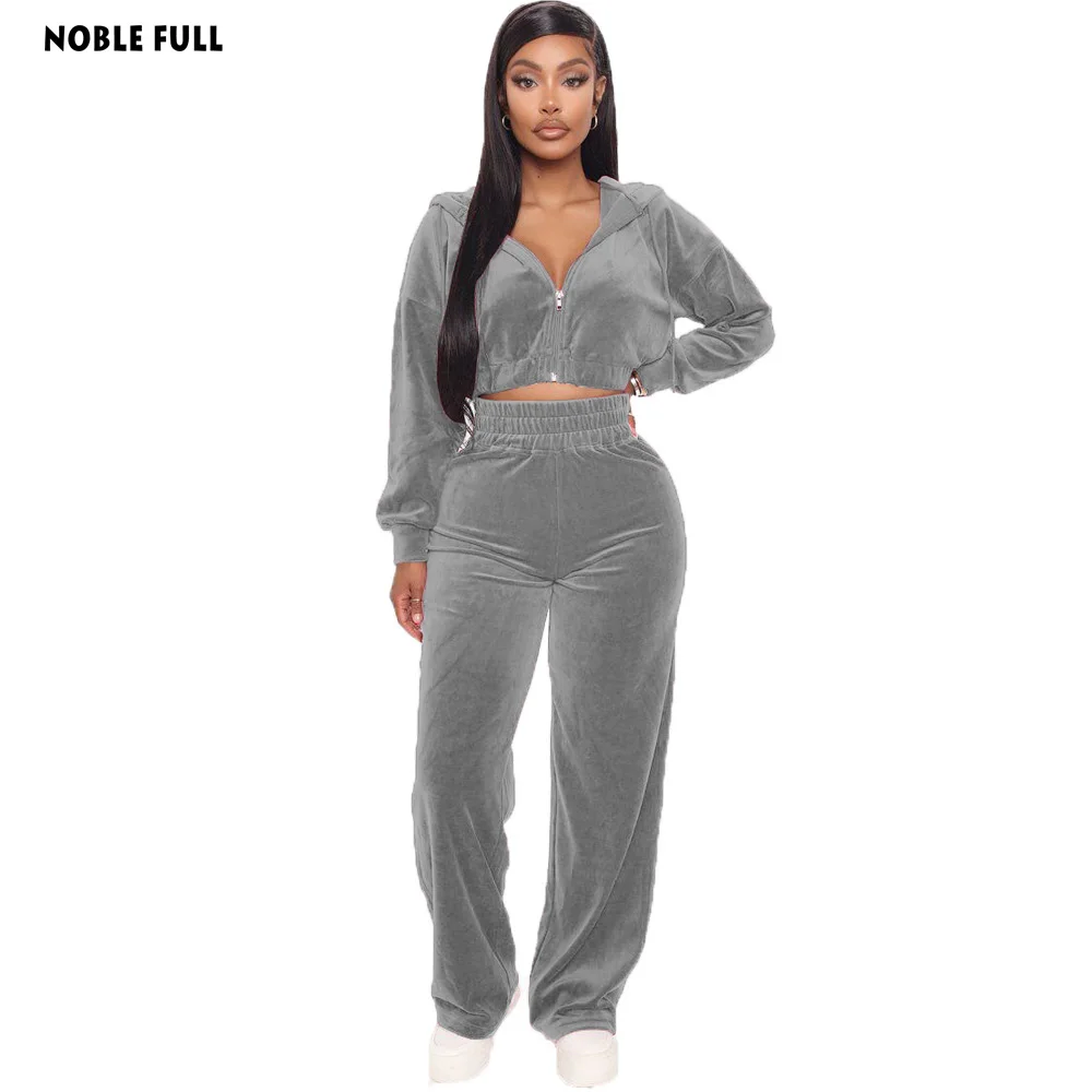 Autumn Winter Velvet Women Set Zipper Hoodies Tops Straight Pants Set Two Piece Tracksuit Active Outfit Tracksuit
Autumn Winter Velvet Women Set Zipper Hoodies Tops Straight Pants Set Two Piece Tracksuit Active Outfit Tracksuit