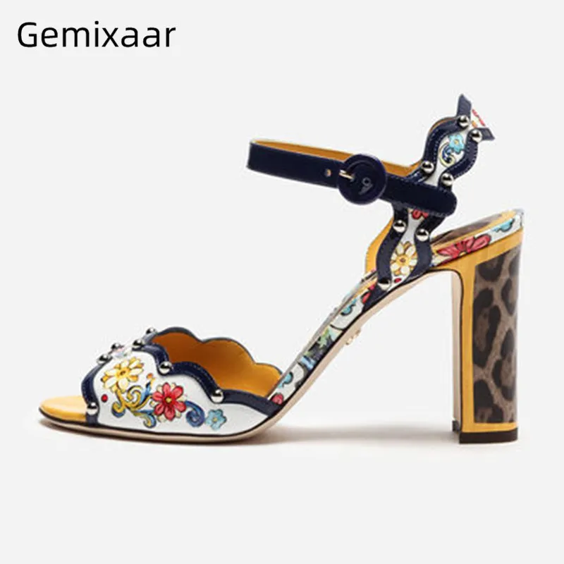 Print Flower Sandals Women Peep Toe Slim Shallow Decor Rivets Sandalias Ankle Buckle Square High Heel Sweet Yellow Sandals Woman
Print Flower Sandals Women Peep Toe Slim Shallow Decor Rivets Sandalias Ankle Buckle Square High Heel Sweet Yellow Sandals Woman