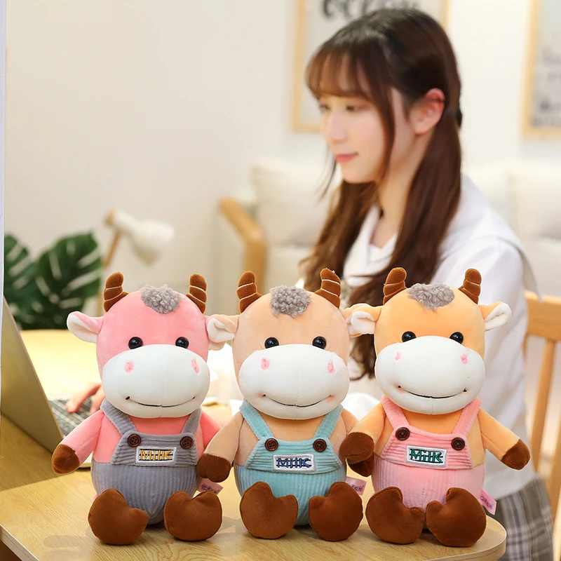 Cartoon Stuffed Animal Plush Cattle Toys Dolls Cows in Overalls Comfortable Pillow Appease Toys Birthday Gifts for Children Baby
Cartoon Stuffed Animal Plush Cattle Toys Dolls Cows in Overalls Comfortable Pillow Appease Toys Birthday Gifts for Children Baby