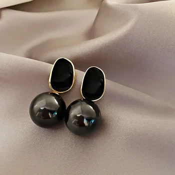 Fashion 925 Silver Needle Exaggerated Ear Rings Big Pearl Dangle Earrings Women Everyday Jewelry
Fashion 925 Silver Needle Exaggerated Ear Rings Big Pearl Dangle Earrings Women Everyday Jewelry