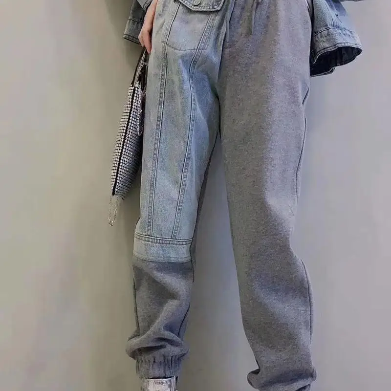 Straight Pants Women's Elastic Waist Loose Stitching Denim Asymmetric Color Matching Casual Pants 2020 Spring New Pants
Straight Pants Women's Elastic Waist Loose Stitching Denim Asymmetric Color Matching Casual Pants 2020 Spring New Pants