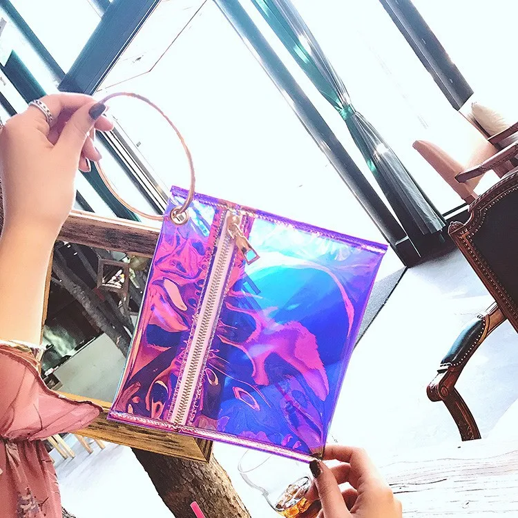 2018 Summer New Style Transparent Carrying Clutch Laser Transparent Iron Hoop Handbag Colorful PVC Bag
2018 Summer New Style Transparent Carrying Clutch Laser Transparent Iron Hoop Handbag Colorful PVC Bag