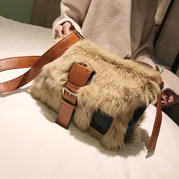 Women Bag 2019 Fall/winter New Large Capacity Single Shoulder Plush Bag Fashion Messenger Bag Handbag
Women Bag 2019 Fall/winter New Large Capacity Single Shoulder Plush Bag Fashion Messenger Bag Handbag