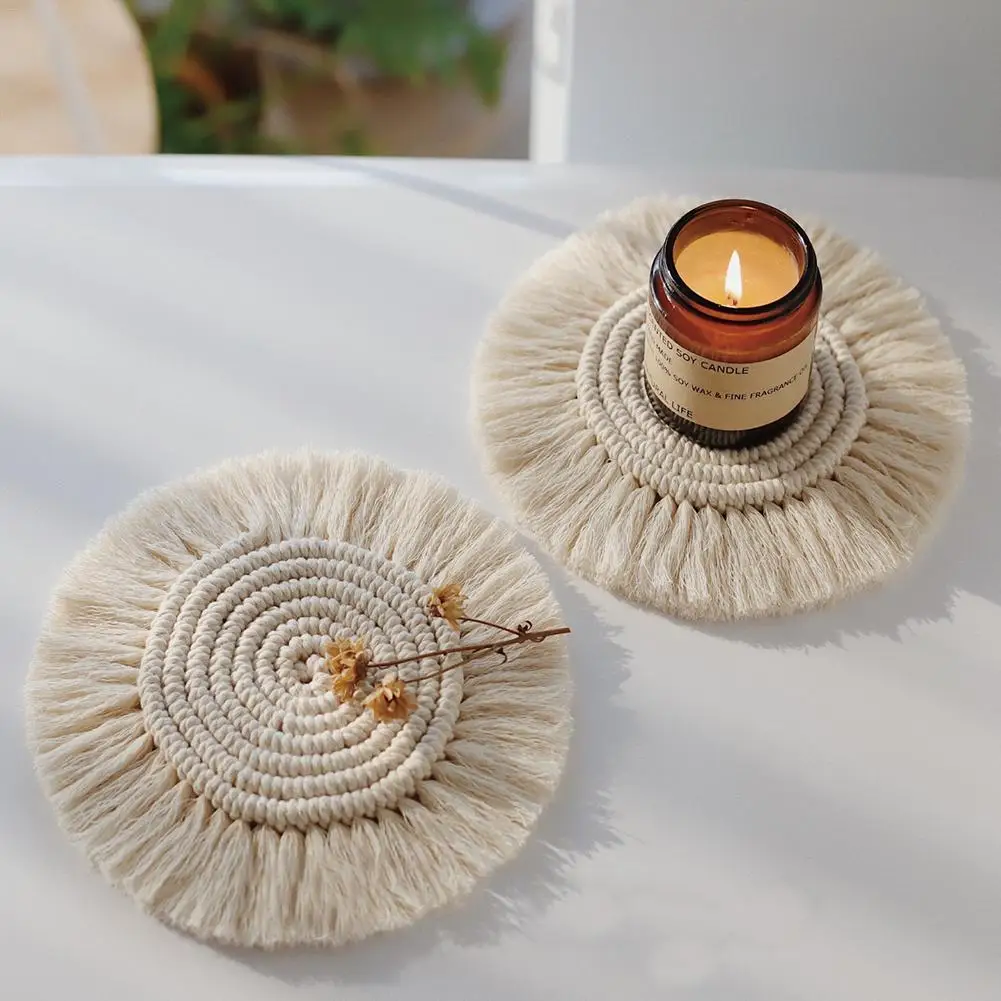 Northern Europe Pure Handmade Cotton Braid Macrame Cup Pad Fringe Round Square Non-slip Insulation Pad Cool Tool Surface Protect
Northern Europe Pure Handmade Cotton Braid Macrame Cup Pad Fringe Round Square Non-slip Insulation Pad Cool Tool Surface Protect