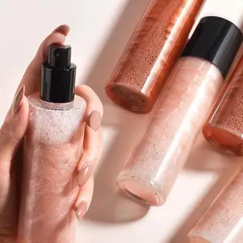 High-gloss Spray Glitter Brightening Gloss Before Makeup Lasting Body Spray Spray Spray Face Spray Natural Long Sunscreen J2D8
High-gloss Spray Glitter Brightening Gloss Before Makeup Lasting Body Spray Spray Spray Face Spray Natural Long Sunscreen J2D8