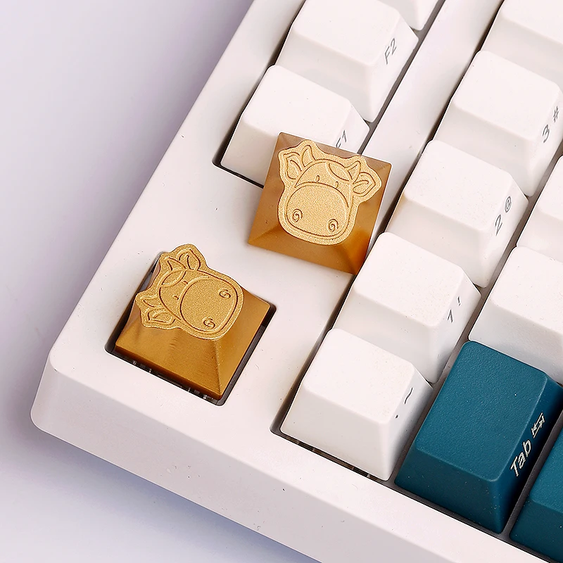 Animal Cattle Metal Key Cap Aluminum Oxide ESC R4 Creative Backlight Design Cartoon Cross Shaft Mechanical Keyboard Game Key Cap
Animal Cattle Metal Key Cap Aluminum Oxide ESC R4 Creative Backlight Design Cartoon Cross Shaft Mechanical Keyboard Game Key Cap