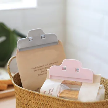 5Pcs Reusable Food Sealing Clamps Plastic Bag Clips for Milk Powder Food Snack Tongs Sealer Storage Bag Accessories Kitchen Tool
5Pcs Reusable Food Sealing Clamps Plastic Bag Clips for Milk Powder Food Snack Tongs Sealer Storage Bag Accessories Kitchen Tool