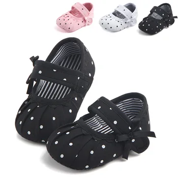 

Newborn Baby Girl Soft Dot Ruffles Casual Sole Canvas Crib Shoes Anti-slip Sneaker Prewalker 0-18M Hot Sale