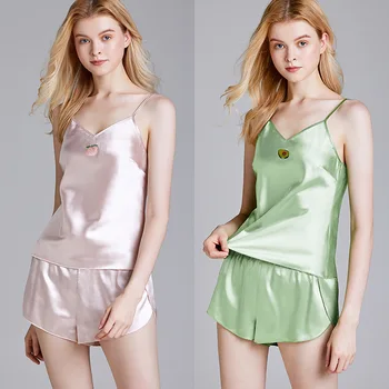 2020 New Silk Pajamas Women Summer Thin Breathable Suspender Shorts Set Leisure Tops
2020 New Silk Pajamas Women Summer Thin Breathable Suspender Shorts Set Leisure Tops