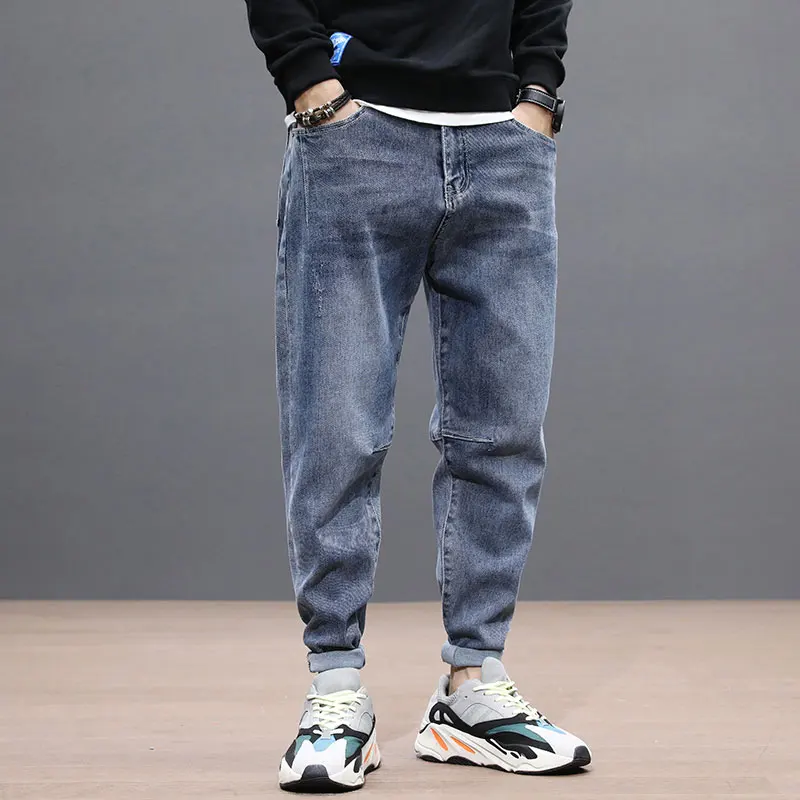 Korean Style Fashion Men Jeans Loose Fit Spliced Designer Denim Harem Pants Retro Blue Taper Trousers Street Hip Hop Jeans Men
Korean Style Fashion Men Jeans Loose Fit Spliced Designer Denim Harem Pants Retro Blue Taper Trousers Street Hip Hop Jeans Men
