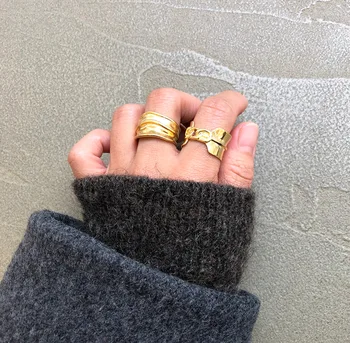 Rock Punk 100% Authentic 925 sterling silver White/ Gold Irregular waterWave Wave Lines Mobius band long Rings adjust TLJ939
Rock Punk 100% Authentic 925 sterling silver White/ Gold Irregular waterWave Wave Lines Mobius band long Rings adjust TLJ939