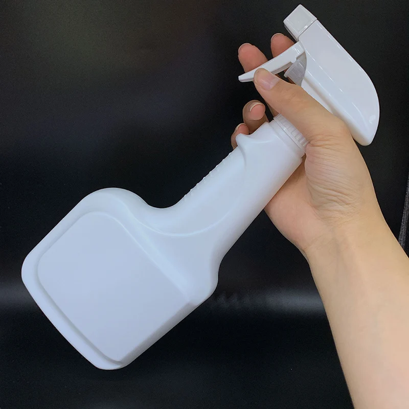 500ml Portable Refillable Plastic Spray Bottle Empty Container Plastic Atomizer Alcohol Disinfection Bottle New
500ml Portable Refillable Plastic Spray Bottle Empty Container Plastic Atomizer Alcohol Disinfection Bottle New
