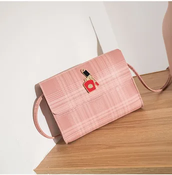 Tiktok single shoulder bag 2020 new mobile phone gift sonic, crash, color satchel Mini Bag
Tiktok single shoulder bag 2020 new mobile phone gift sonic, crash, color satchel Mini Bag