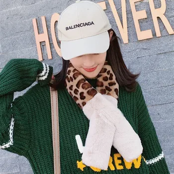 2019 New Fashion Soft Women Faux Rabbit Fur Collar Scarf Plush Collar Neck Warmer Winter Shawl Wrap Girls echarpe femme scarf
2019 New Fashion Soft Women Faux Rabbit Fur Collar Scarf Plush Collar Neck Warmer Winter Shawl Wrap Girls echarpe femme scarf