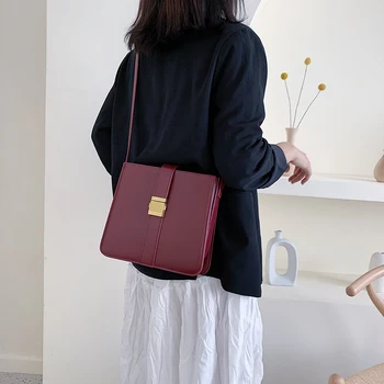 new Leather Crossbody Bags For Women 2019 Green Shoulder Messenger Bag Lady Travel Purses and Handbags Cross Body Bag 
new Leather Crossbody Bags For Women 2019 Green Shoulder Messenger Bag Lady Travel Purses and Handbags Cross Body Bag
