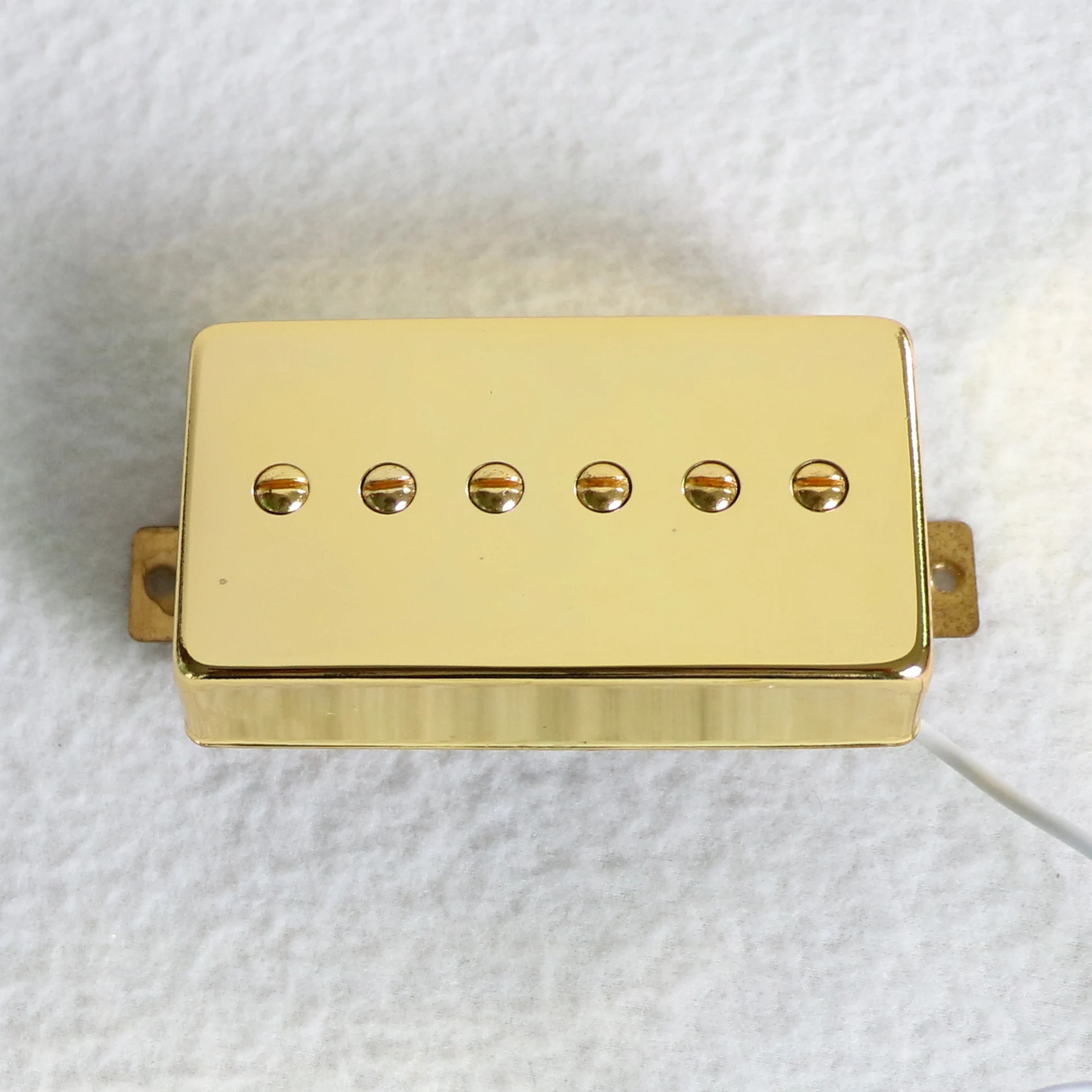 

Donlis P90 style humbucker size Alnico 2 Gold cover LP Guitar Pickup with single coil electric guitar pickups guitar parts