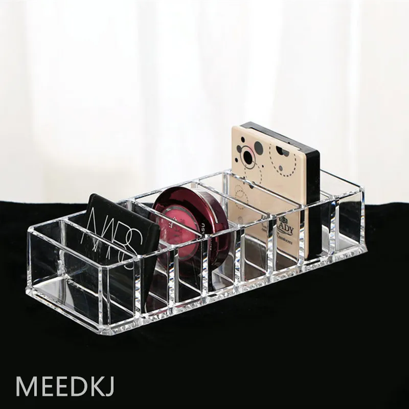 8 grid large blush stand transparent acrylic lattice box cosmetic display stand eye shadow powder lipstick lipstick storage box 
8 grid large blush stand transparent acrylic lattice box cosmetic display stand eye shadow powder lipstick lipstick storage box
