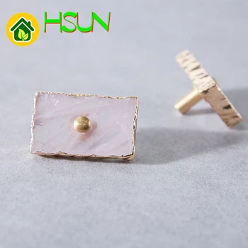 Brass Door Cupboard Drawer Handle Modern Concise Foramina Singulare Cabinet Door Northern Europe Light Luxurious Crystal Hand 
Brass Door Cupboard Drawer Handle Modern Concise Foramina Singulare Cabinet Door Northern Europe Light Luxurious Crystal Hand