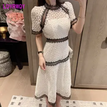 European and American style women's sexy hook flower hollow horn short sleeve contrast color ruffled slim mid-length lace dress
European and American style women's sexy hook flower hollow horn short sleeve contrast color ruffled slim mid-length lace dress
