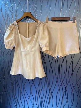 2020 Spring and Summer New Women's Square Collar Back Zipper Sleeve Shoulder Bow Stitching Short-Sleeved Top Shorts Set 721
2020 Spring and Summer New Women's Square Collar Back Zipper Sleeve Shoulder Bow Stitching Short-Sleeved Top Shorts Set 721