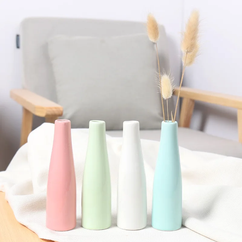 Ceramic Small Vase Small Fresh Art Small Ceramic Bottle Hydroponic Aromatherapy Decoration Simple Desktop Vase Decoration
Ceramic Small Vase Small Fresh Art Small Ceramic Bottle Hydroponic Aromatherapy Decoration Simple Desktop Vase Decoration