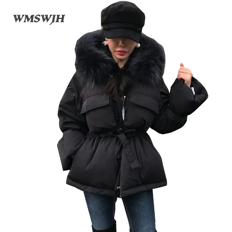 2019 Women Parka Hooded Fake fur collar thick Drawstring Short Winter Coats Women Black Fashion Womens Winter Jackets Coats A788
2019 Women Parka Hooded Fake fur collar thick Drawstring Short Winter Coats Women Black Fashion Womens Winter Jackets Coats A788