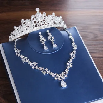 Luxury Wedding Jewelry Sets Bridal Tiaras Crown Leaf Statement Necklaces Earrings Set Hair Accessories African Beads Jewelry Set
Luxury Wedding Jewelry Sets Bridal Tiaras Crown Leaf Statement Necklaces Earrings Set Hair Accessories African Beads Jewelry Set