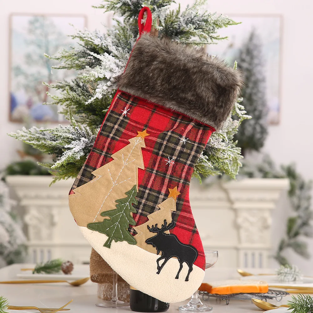 44*21CM Patch Christmas Stockings Plaid Printed Candy Socks Gifts Bag Home Party Hanging Xmas Tree Decorations Bolsas Navidad
44*21CM Patch Christmas Stockings Plaid Printed Candy Socks Gifts Bag Home Party Hanging Xmas Tree Decorations Bolsas Navidad