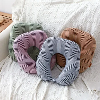 Neck Pillows Memory foam pillow lunch break flight travel pillow cervical spine dark texture knitted velvet U-shaped pillow
Neck Pillows Memory foam pillow lunch break flight travel pillow cervical spine dark texture knitted velvet U-shaped pillow